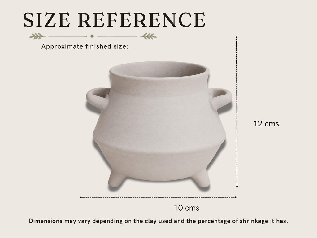 a pottery piece, likely a vase or a bowl, with dimensions provided in cm. The pottery piece appears to be made of a light-colored material, possibly clay. The dimensions are 10 cm in height, 12 cm in width, and 10 cm in depth. The image also includes a reference to the pottery piece being approximately finished, which suggests that it has been crafted and is ready for use.